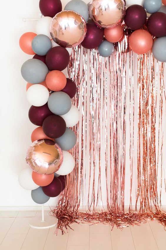 Simple birthday decoration ideas at home with balloons
